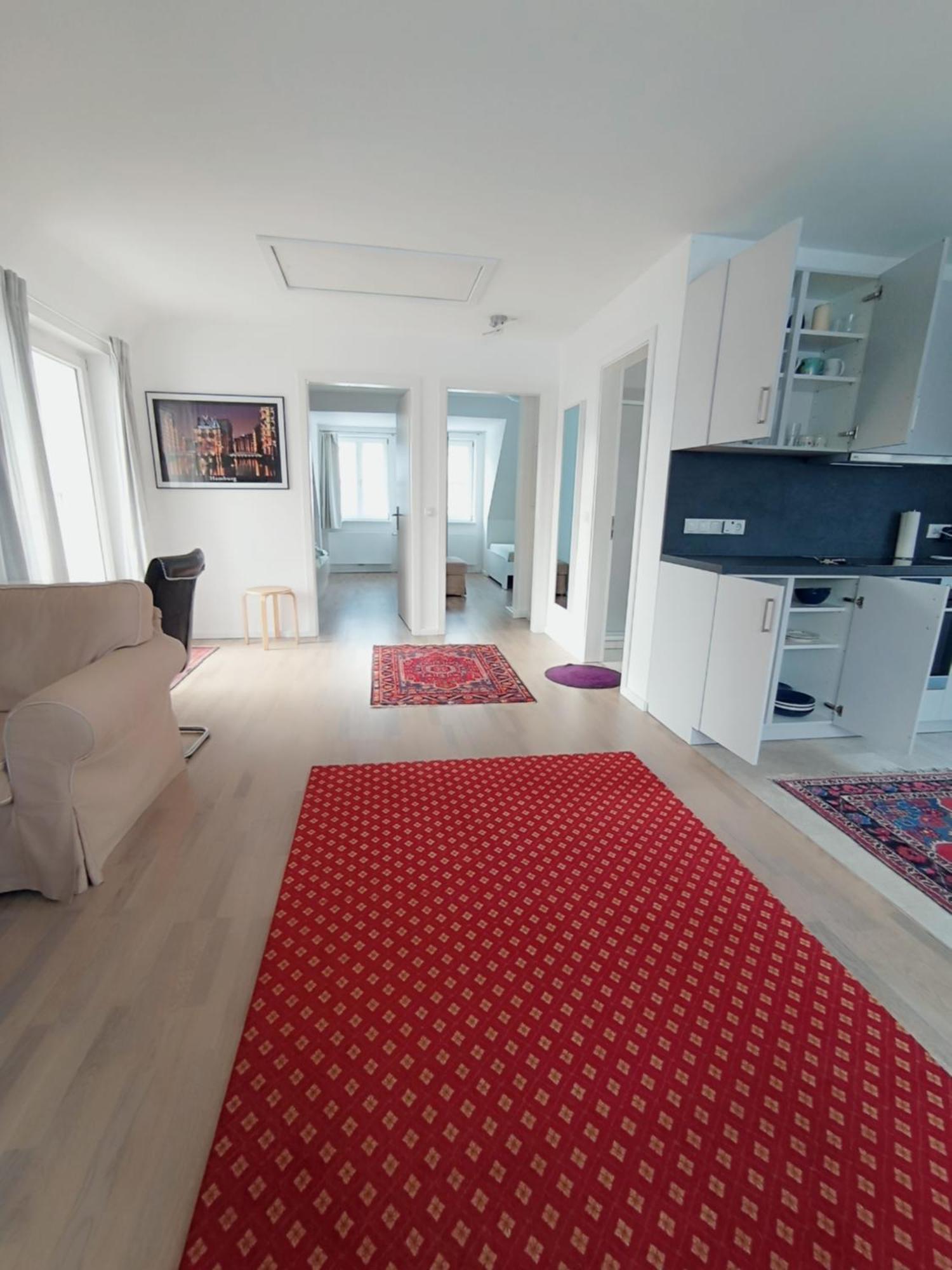 Appartement Peaceful Apartment, 3 Zi Loggia & Garden In Blankenese Elbvororten *