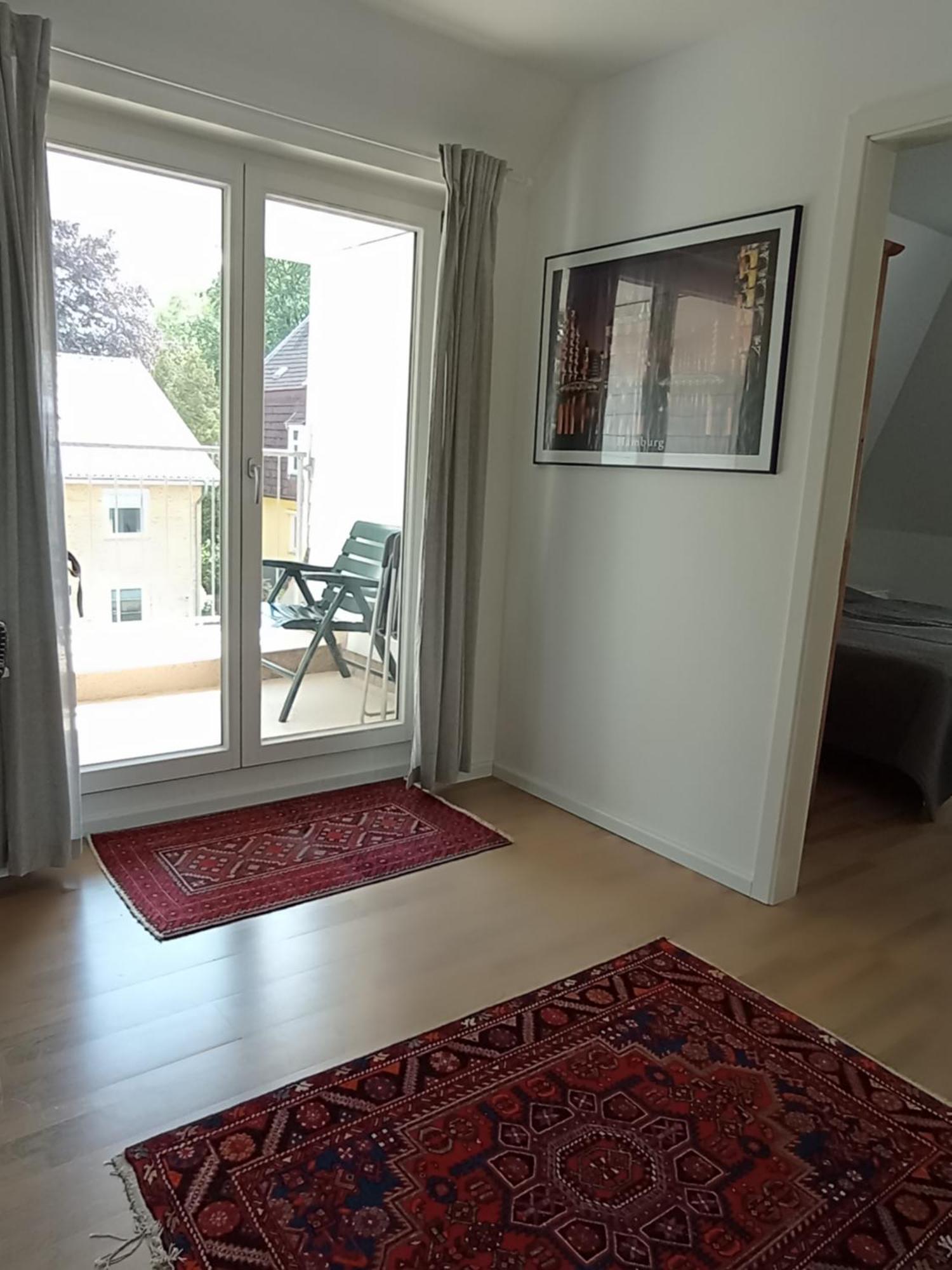 Peaceful Apartment, 3 Zi Loggia & Garden In Blankenese Elbvororten Appartement