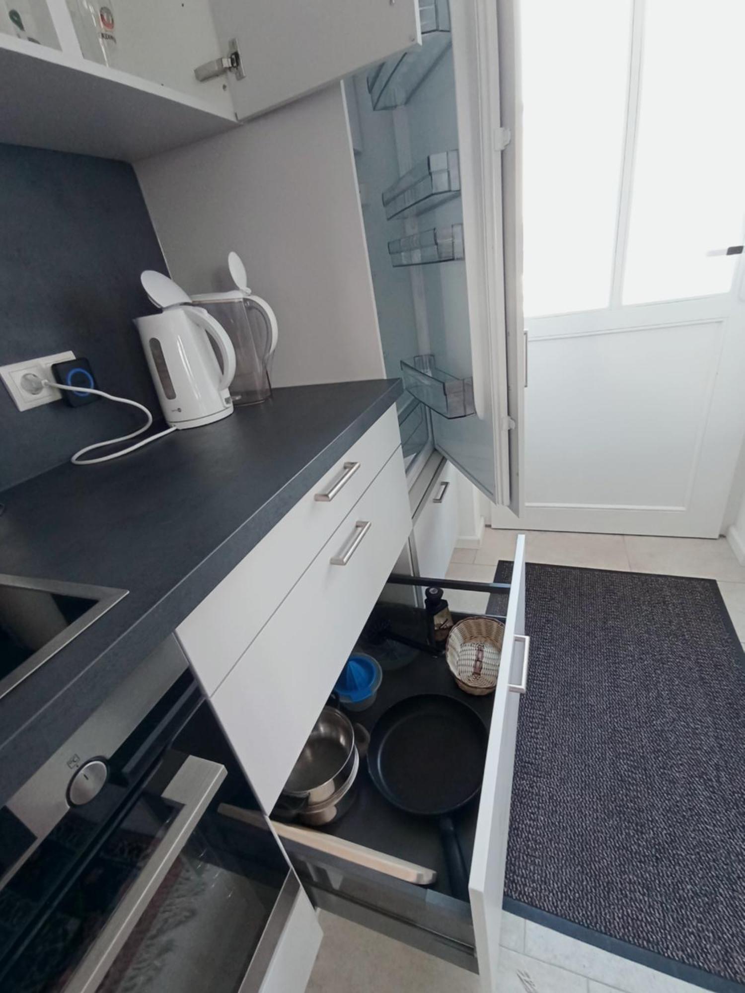 Peaceful Apartment, 3 Zi Loggia & Garden In Blankenese Elbvororten