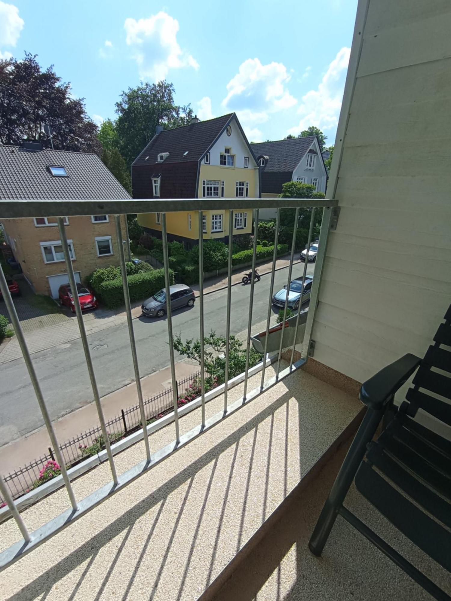 Apartment Peaceful Apartment, 3 Zi Loggia & Garden In Blankenese Elbvororten